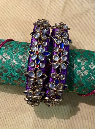 Kundan Bloom Silk Bangles